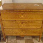 367 1541 CHEST OF DRAWERS